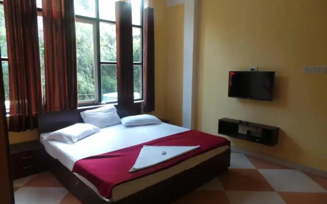 Kanthanpara Resort