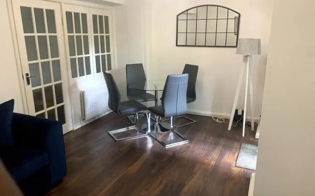 Melville Road Apartment - Birmingham City Centre