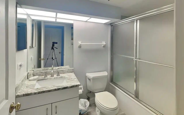 Ocean Harbor by VTrips