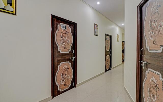 OYO 70835 Vidhya Palace