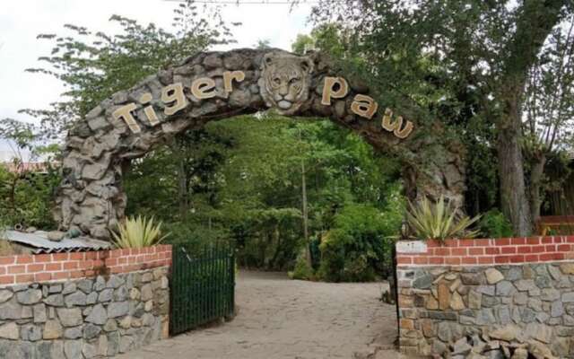 The Tiger Paw Resort