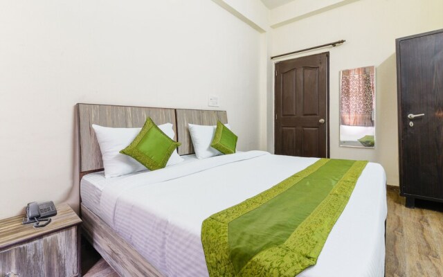 Treebo Trip Golden Villa