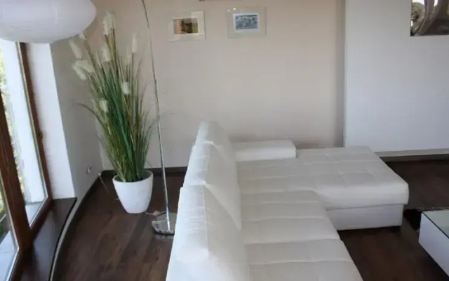 Almera Apartament