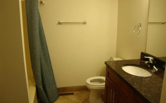 Put-In-Bay Poolview Condo #6