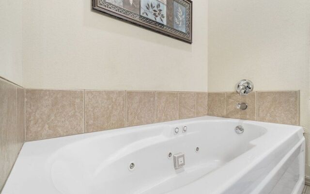 Silver Dollar Hideaway in Stonebridge Community