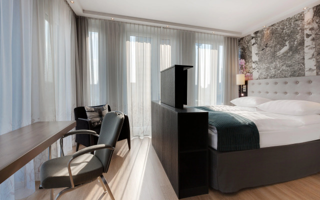 Premier Inn Berlin Alexanderplatz Hotel