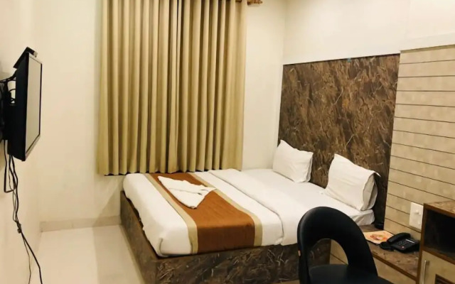 Moti Mahal Inn