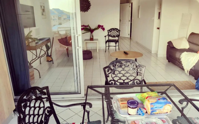 Mady's Retreat 1 bedroom apartment ideally located