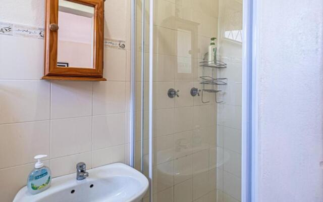 5 Third Avenue Guesthouse