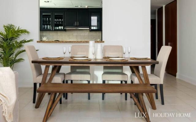 LUX - Ultimate Marina View Deluxe Suite