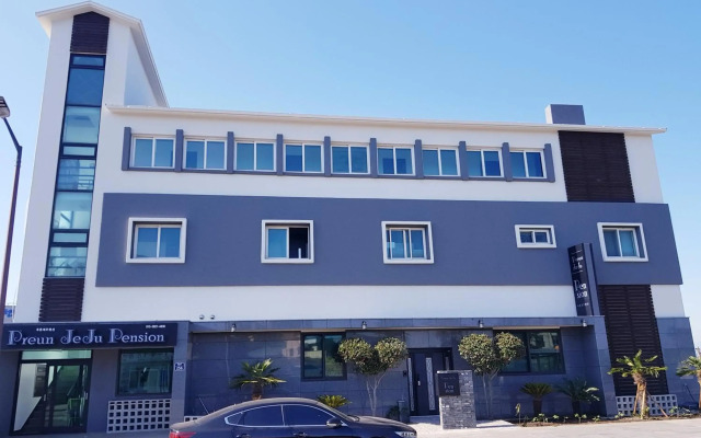 Preun Jeju Pension