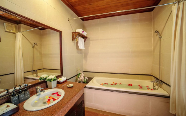 Hoi An Beach Resort