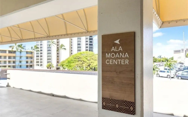 Stunning Ala Moana 1BR W Balcony & Mountain/city Views