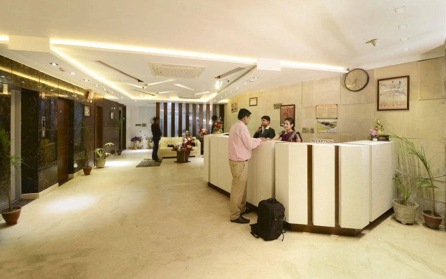 Hotel Maniram Palace