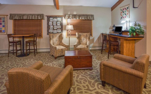 AmericInn by Wyndham Roseau