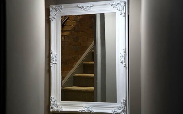 The Lion Hotel - Pub & Restaurant