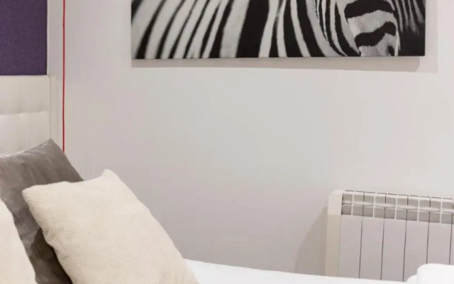 OLD TOWN II apartment by Aston Rentals