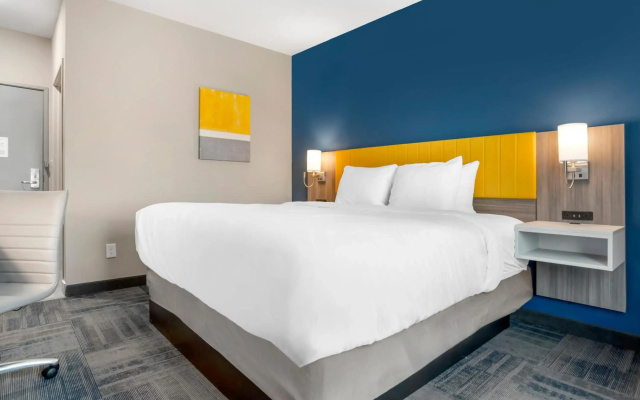 Comfort Inn & Suites Destin near Henderson Beach