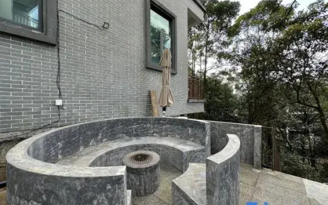 Longmen Nankunshan Dongyuan · Mingshanju