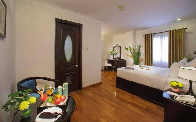 Sunrise Central Hotel