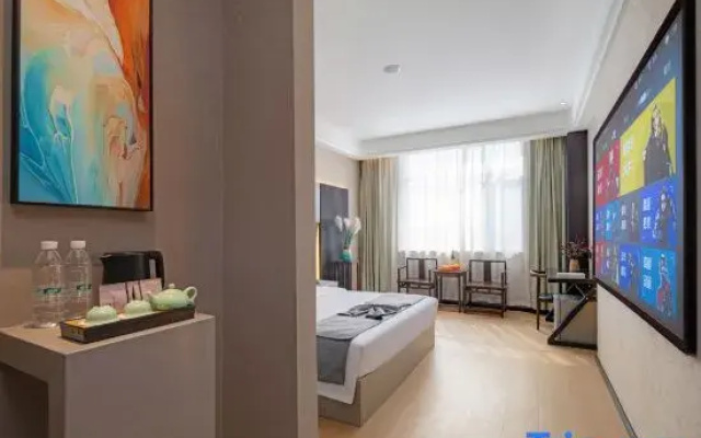 MEHOOD EZZI Hotel (Jinzhong Daxuecheng Wusu Airport)