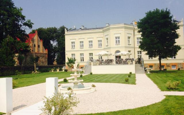 Hotel SPA Akacjowy Dwór