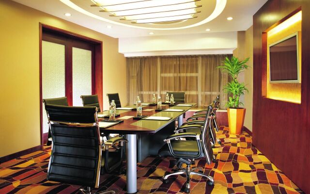 Pavilion Century Tower Hotel