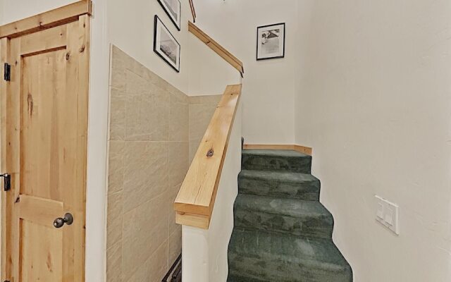 Sb206 2 Bedroom Condo