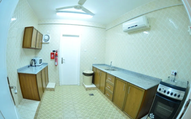Husin Al Khaleej Hotel Apartment