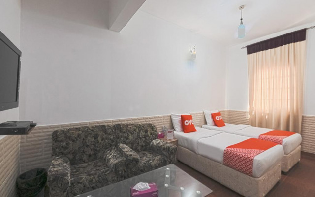 OYO 120 Seeb Guest House