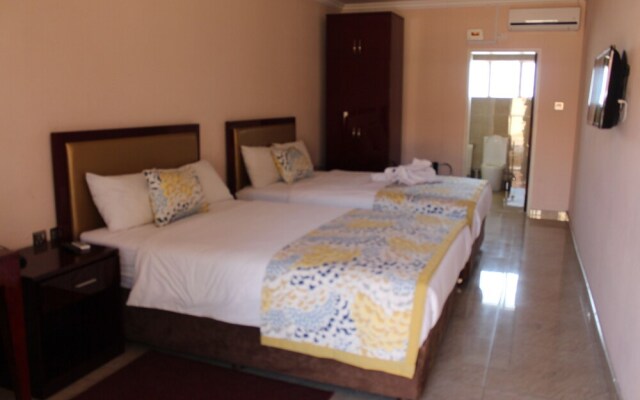 Golden Mile Hotel