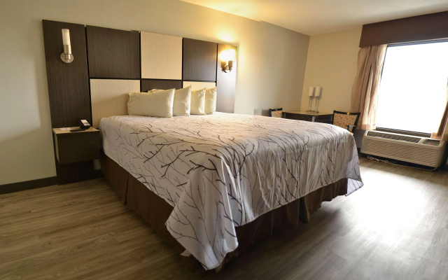 Best Western Cades Cove Inn