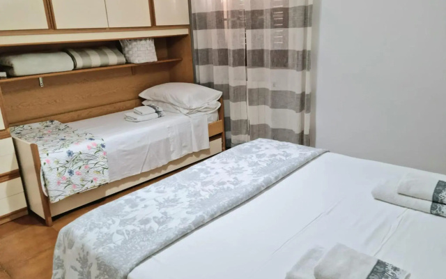 Home of Fame - fully equipped kitchen, separate entrance, free parking