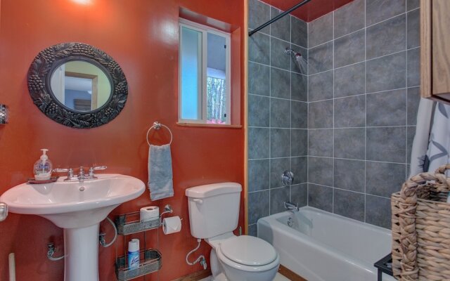 Big Island Sanctuary 1 Bedroom Home