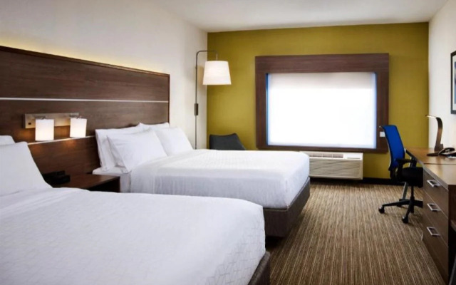 Holiday Inn Express Sarnia - Point Edward by IHG