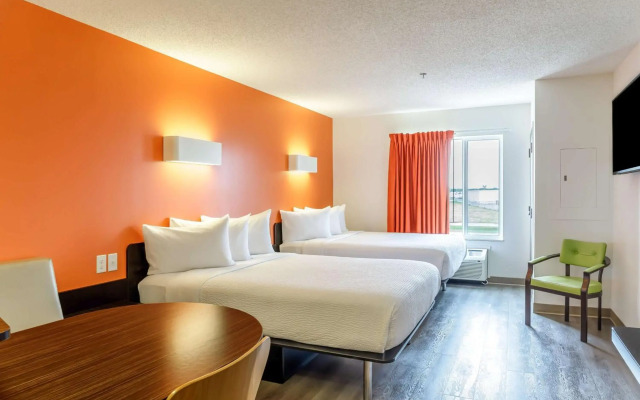 Motel 6 Headingley, MB - Winnipeg West