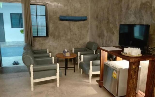 Sea Sand House Resort