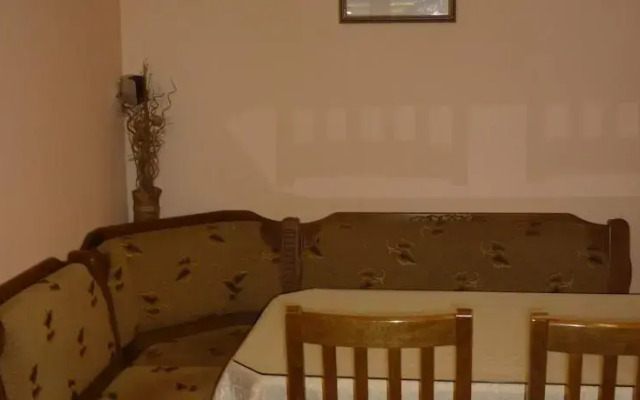 Apartment Ana