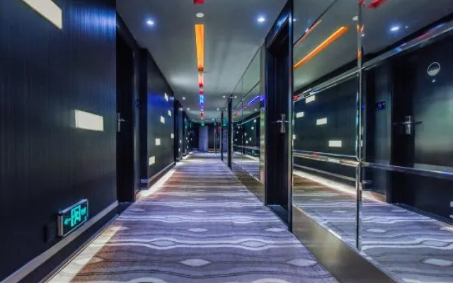 Orange Hotel (Chengdu Tianfu Square Shuncheng)