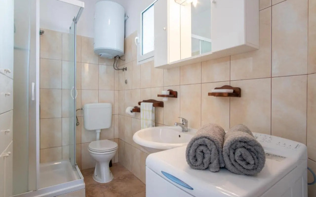 Apartment Lazić Pag