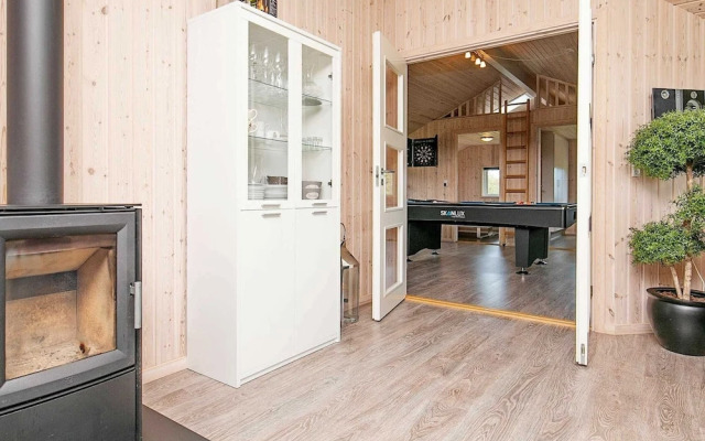 8 Person Holiday Home in Albaek