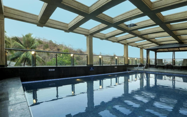 Golden Chariot Vasai - Hotel And SPA