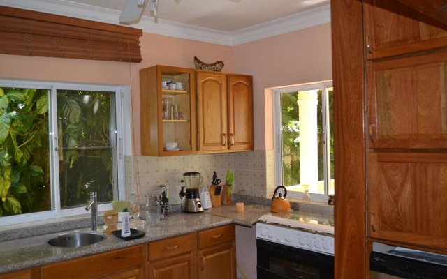 4 Bedroom Villa, Private Pool, Security, Ocean View