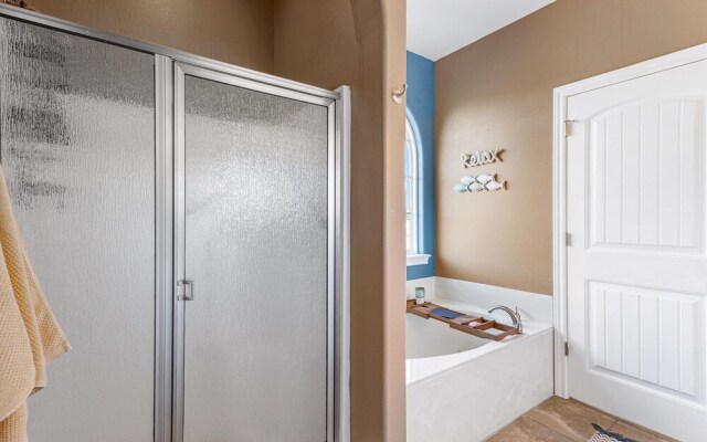 Branson 2 Bedroom Duplex With Large Deck