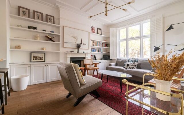 Stunning Maida Vale Apartment
