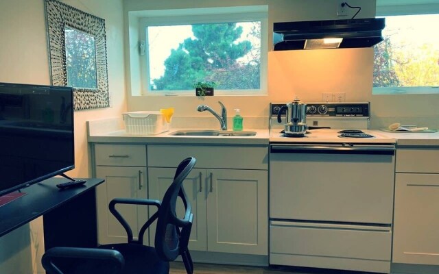 Arboretum View 3 BR House