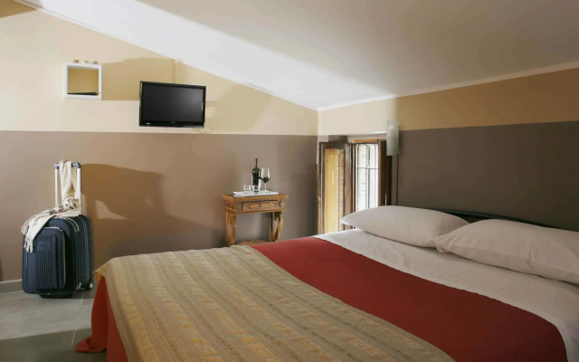 Hotel Properzio