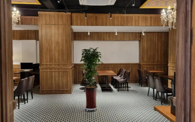 Angel Hotel