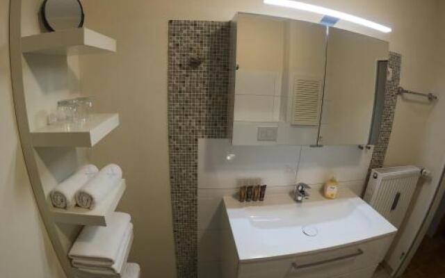 Haus - Bonsai Bonsai Apartments I