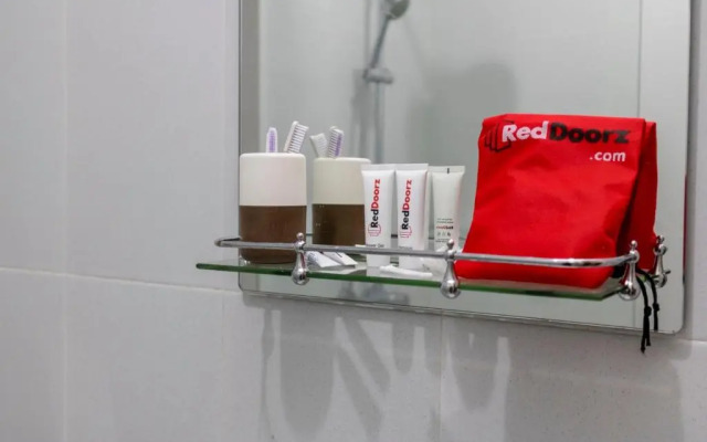 RedDoorz Hostel near Lippo Mall Kuta